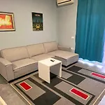 Deasapartments In 3 Daire Tiran