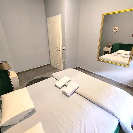 Deasapartments In 3 地拉那