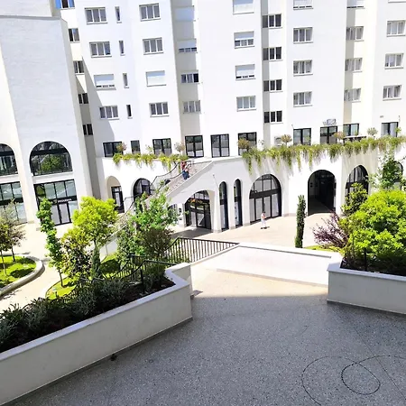 Deasapartments In 3 * Tirana